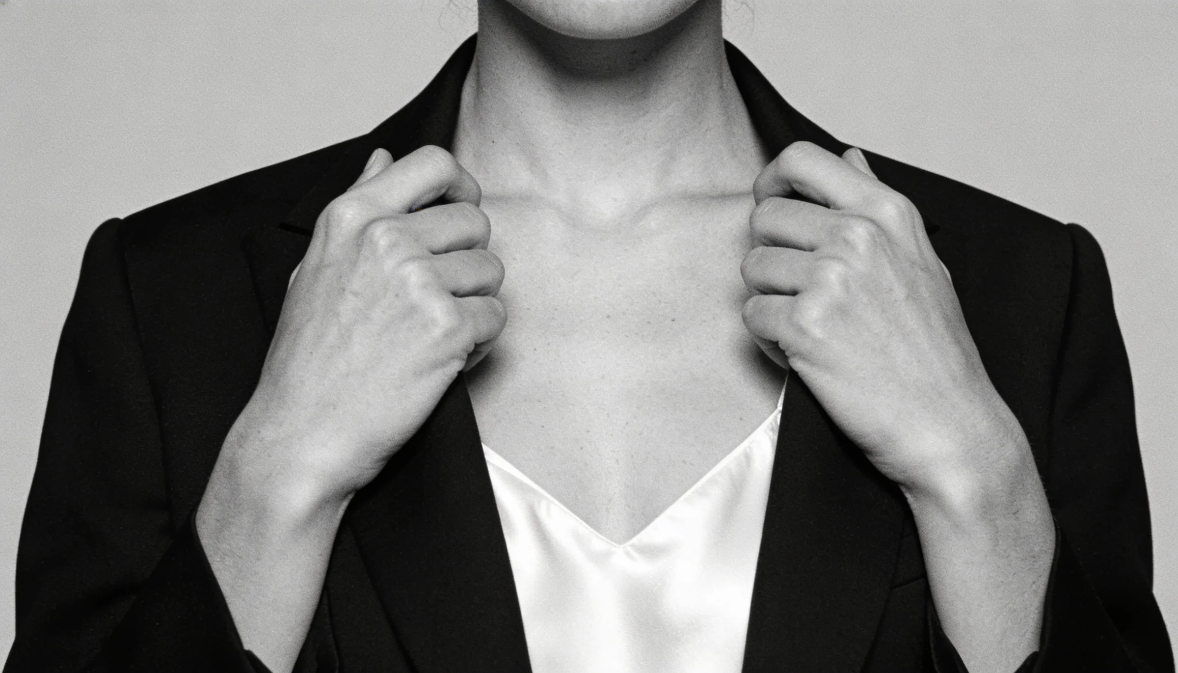 Retrato de modelo profissional para portfólio comercial e editorial premium